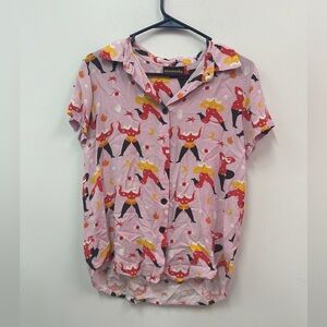 Nooworks Pink and Red Button Down Shirt with Whimsical Pattern Sz M